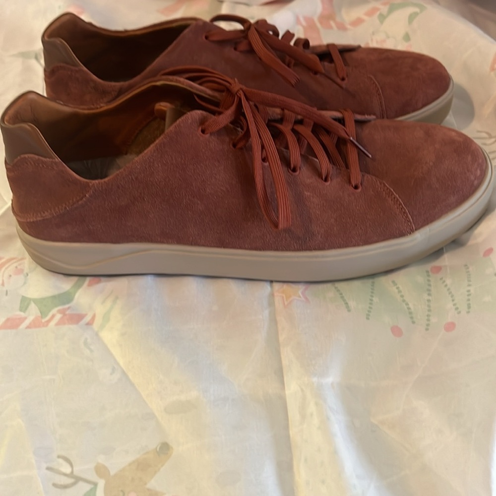 Like New OluKai Lae'ahi Li Kala Aloha Suede Sneaker Shoes Men's Sz 13M. - Picture 4 of 16